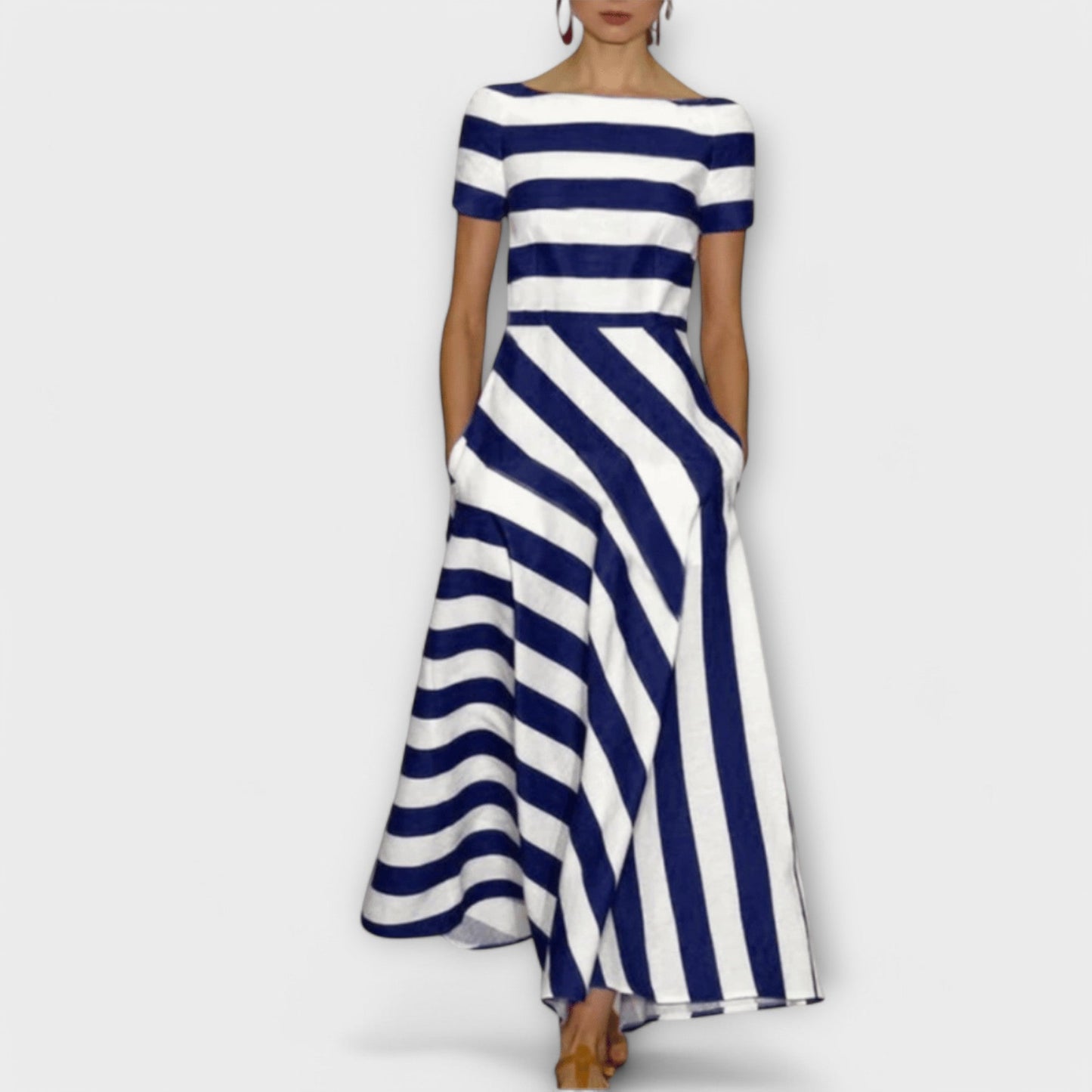 Janell - Chic Striped Maxi Dress for Any Occasion