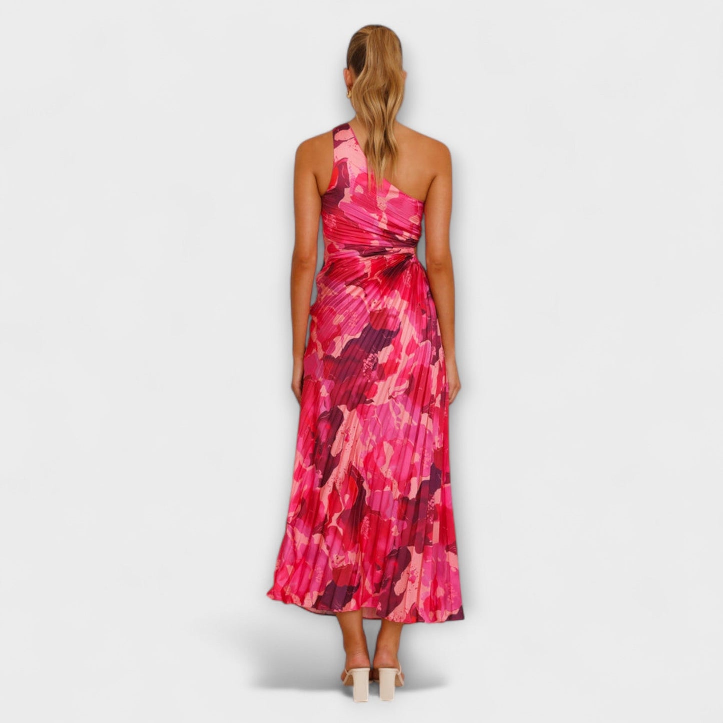 Sienna - Chic Cut-Out Maxi Dress for Events