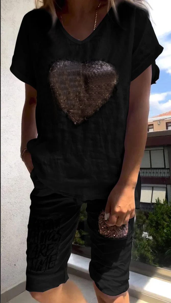 Kei | Shimmering Heart Ensemble for Special Occasions