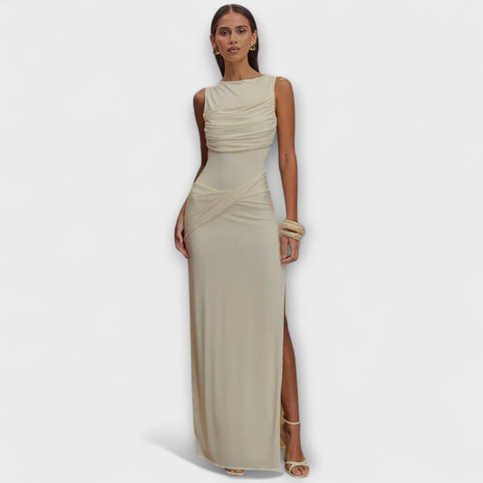 Chic Maxi Dress with High Slit for Any Occasion