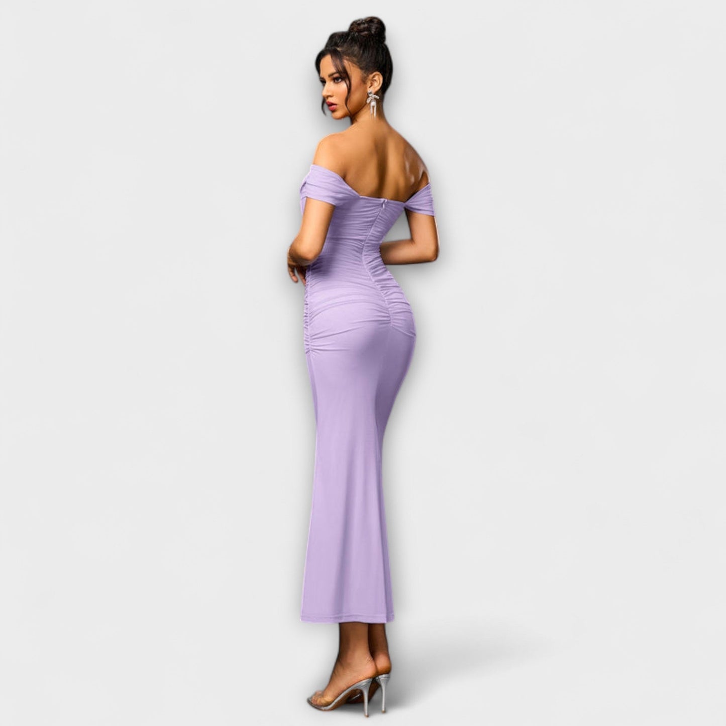 Ione - Chic Off-Shoulder Ruched Dress for Any Occasion