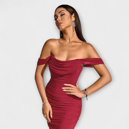 Ione - Chic Off-Shoulder Ruched Dress for Any Occasion