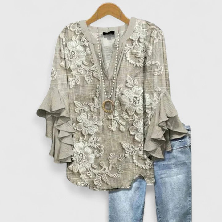 Saryphiah | Chic Blouse for Any Occasion