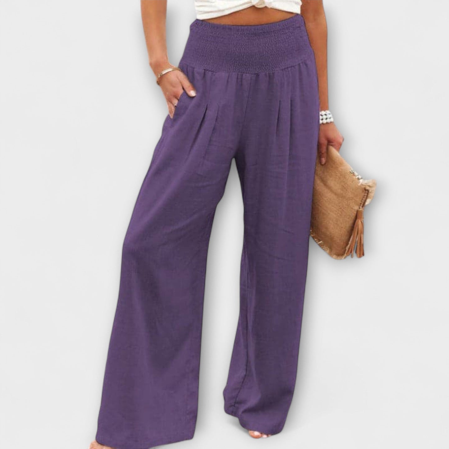 Thearya - Chic Wide-Leg Trousers for Any Occasion