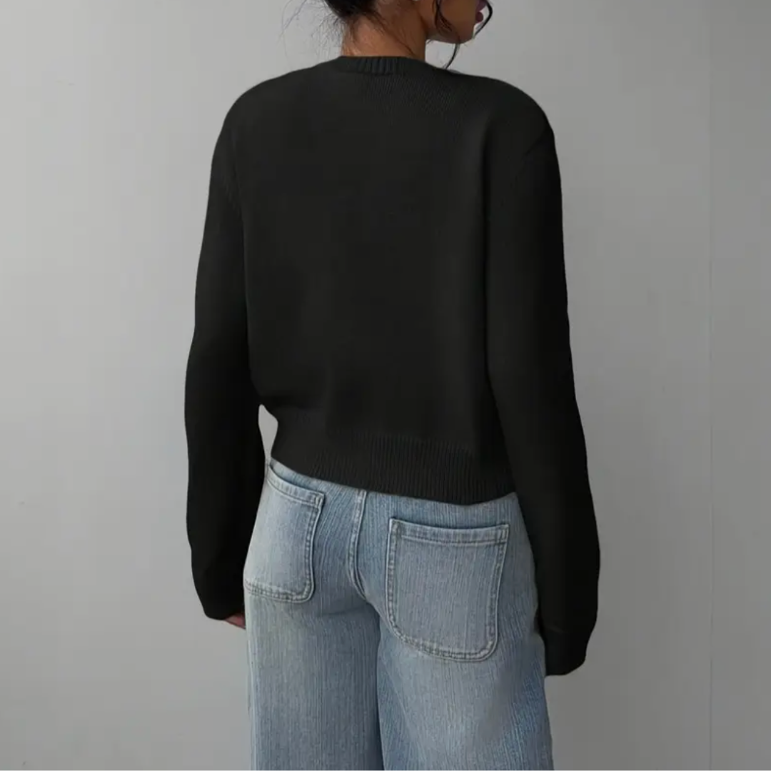 Chic Cropped Button Cardigan – Cozy Knit for Everyday Style