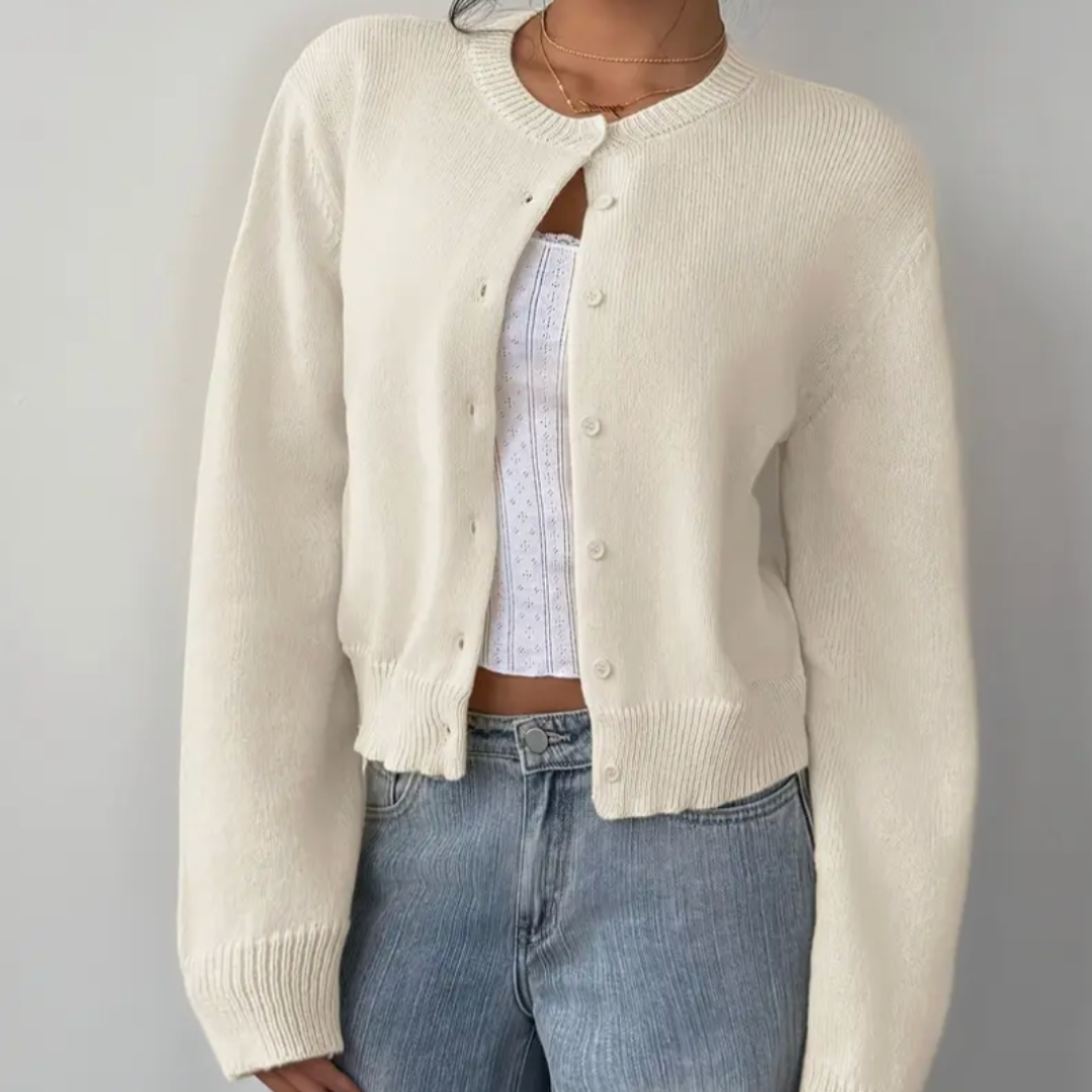 Chic Cropped Button Cardigan – Cozy Knit for Everyday Style