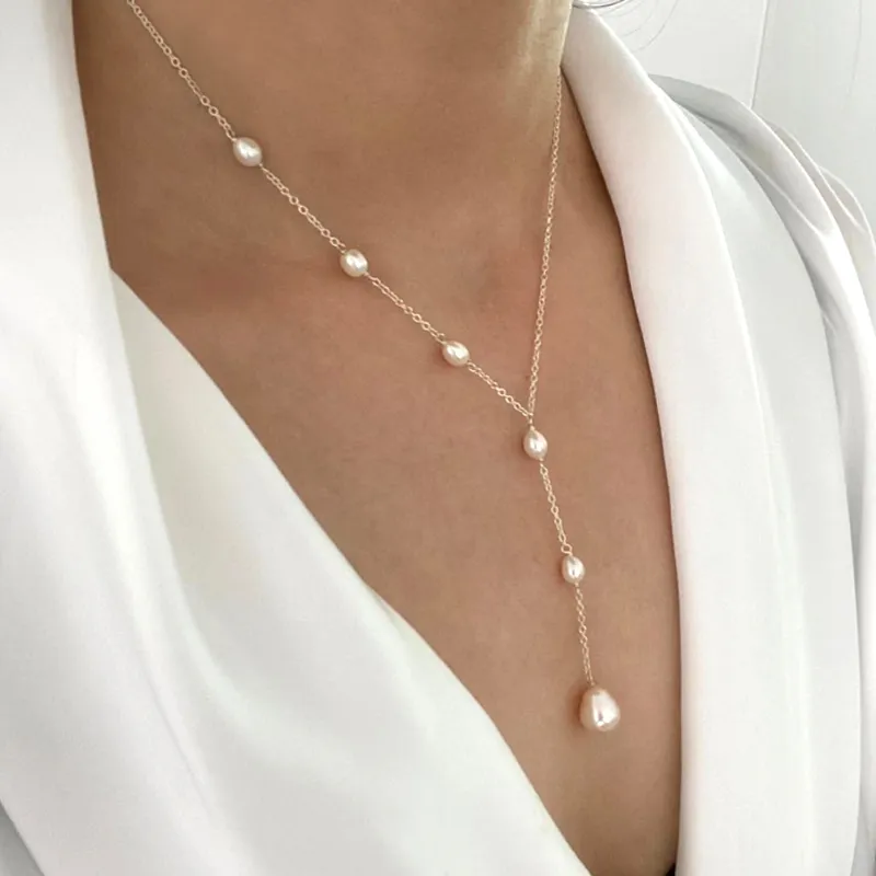 Unique Pearl Necklace Holder